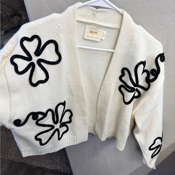 Anthropologie White Cardigan with Black Floral Accents - Picture 6 of 7
